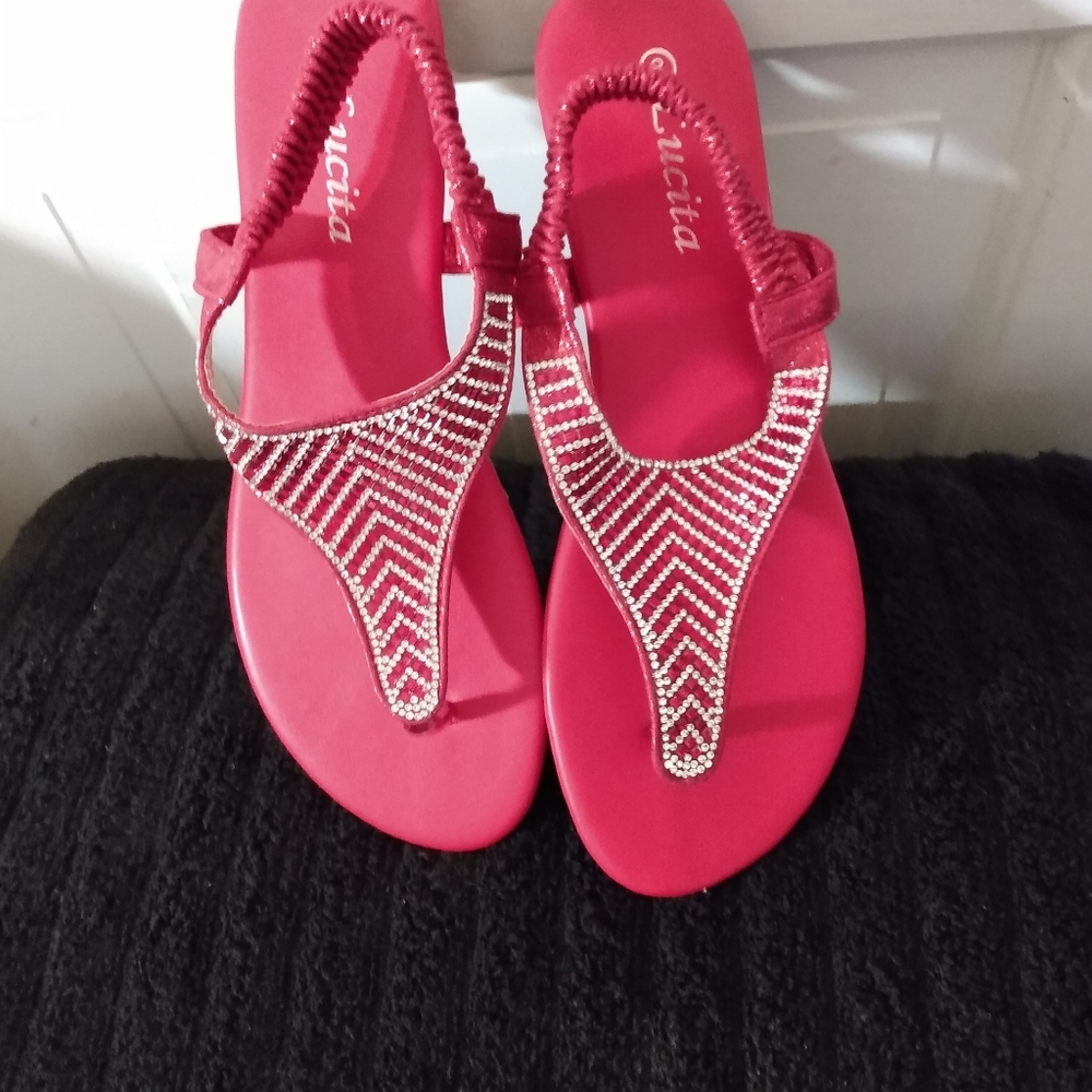 Sandals - Picture 5 of 8